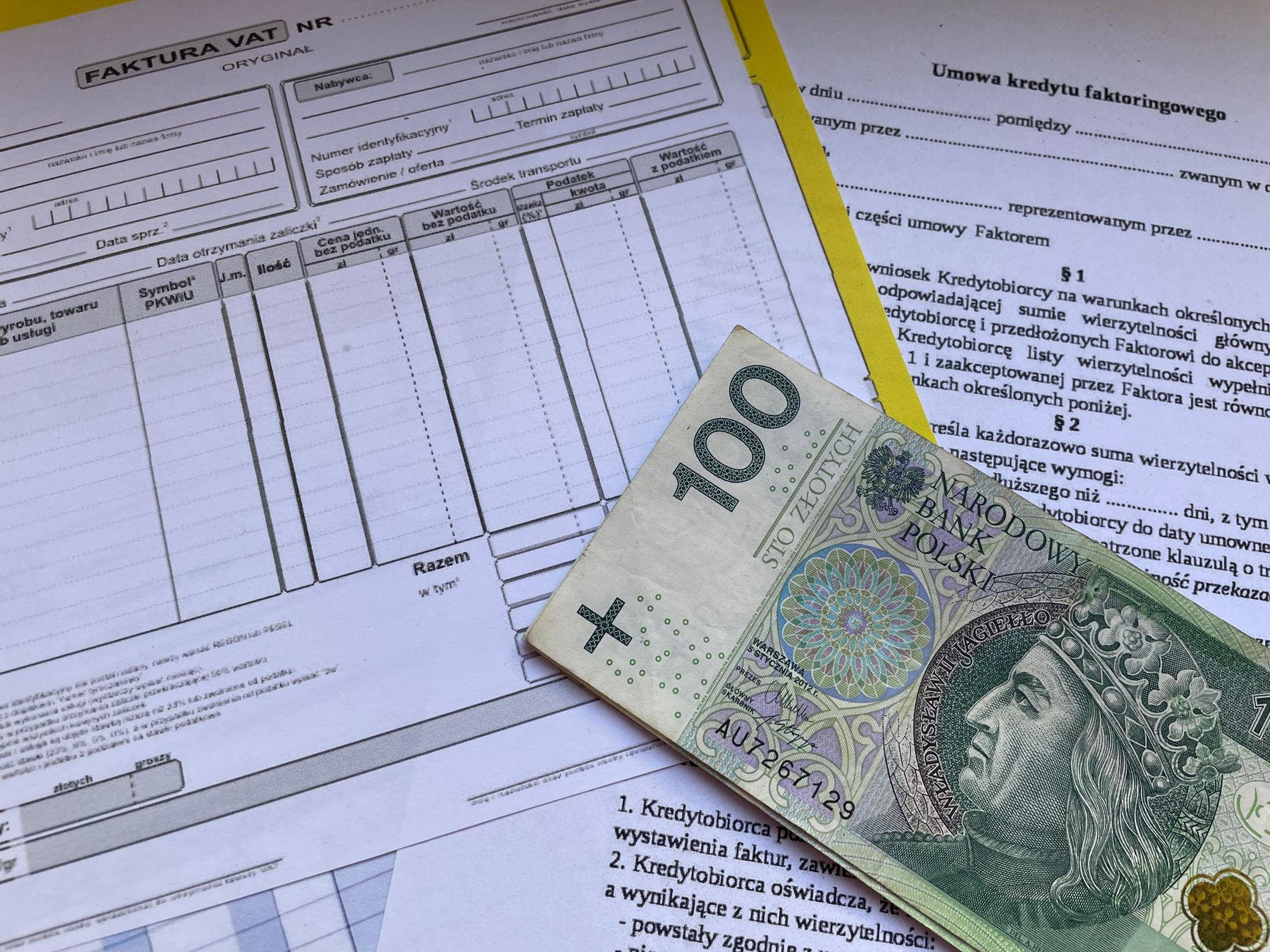 Factura digital: obligaciones legales y medidas contra el fraude fiscal.